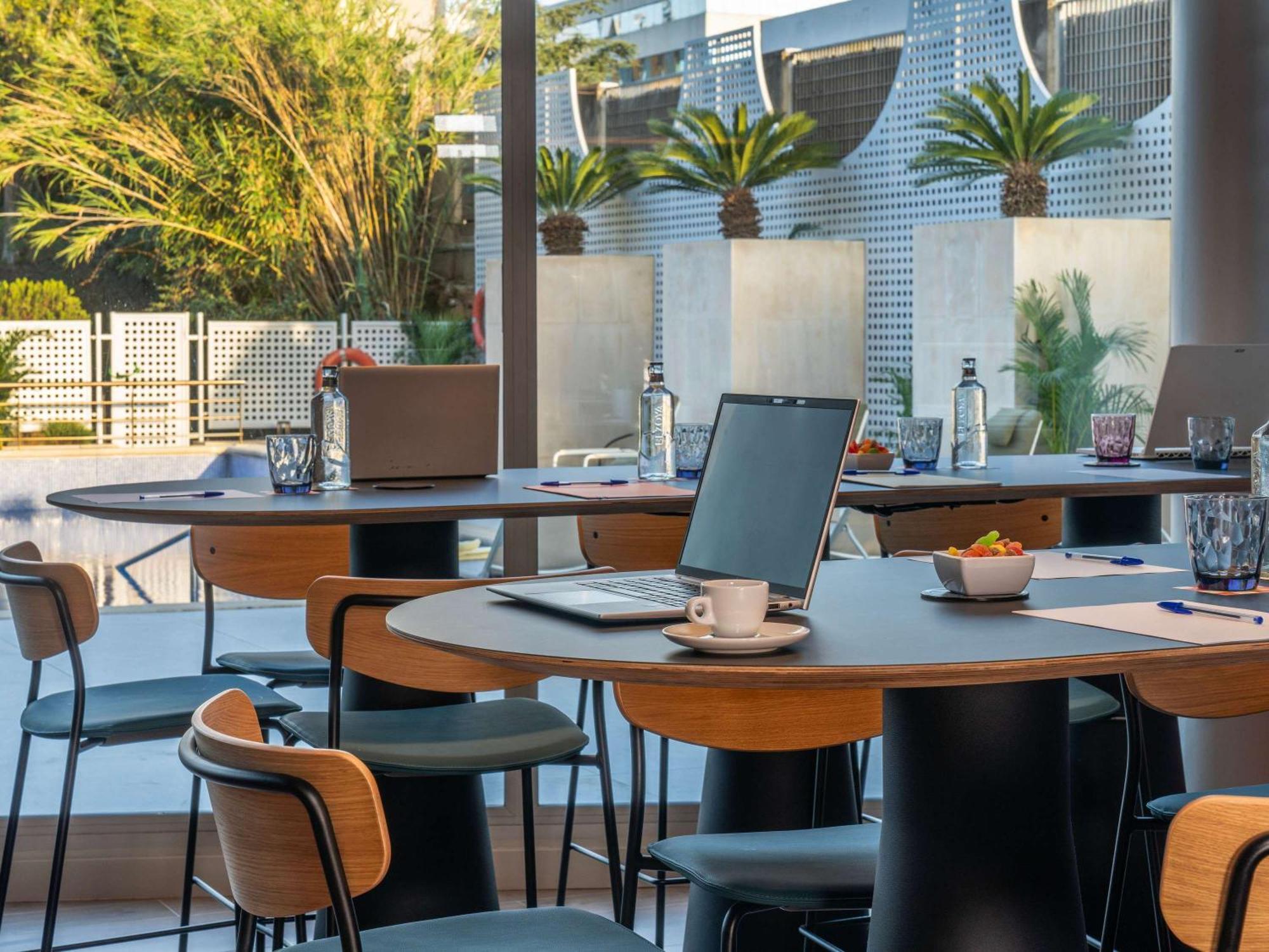 Ibis Styles Barcelona Sant Joan Despi Hotel Exterior photo